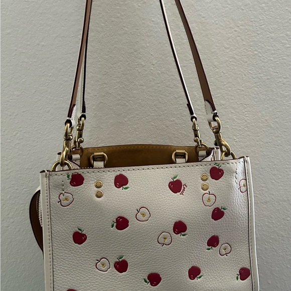 Coach Rogue Apple Print - Picture 7 of 7